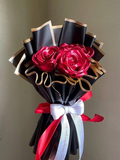 Luxury Rose Gift Hamper for Wedding & Special Occasions
